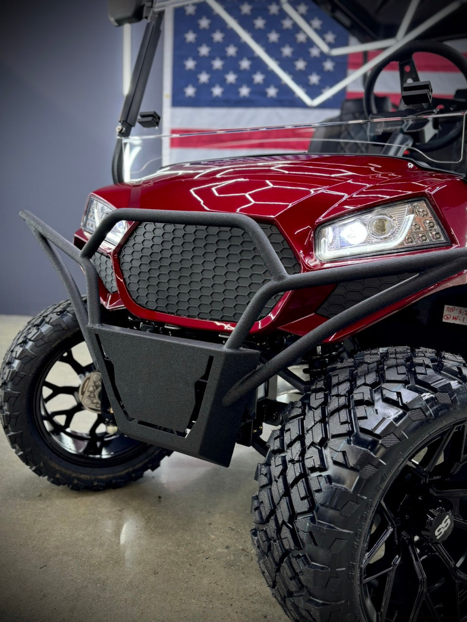 LUX F4: GOLF CART