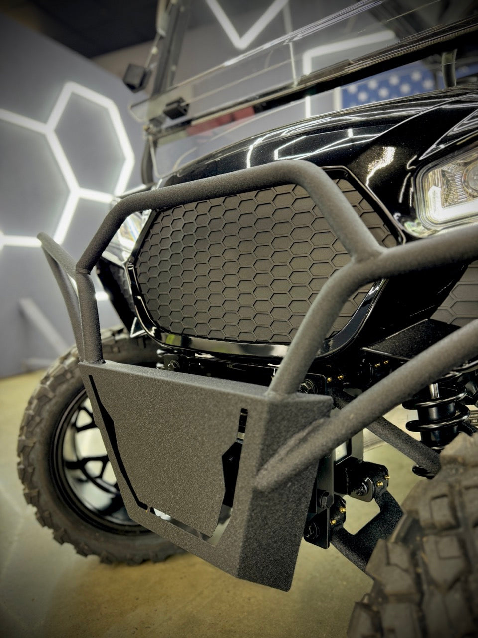 LUX F4: GOLF CART