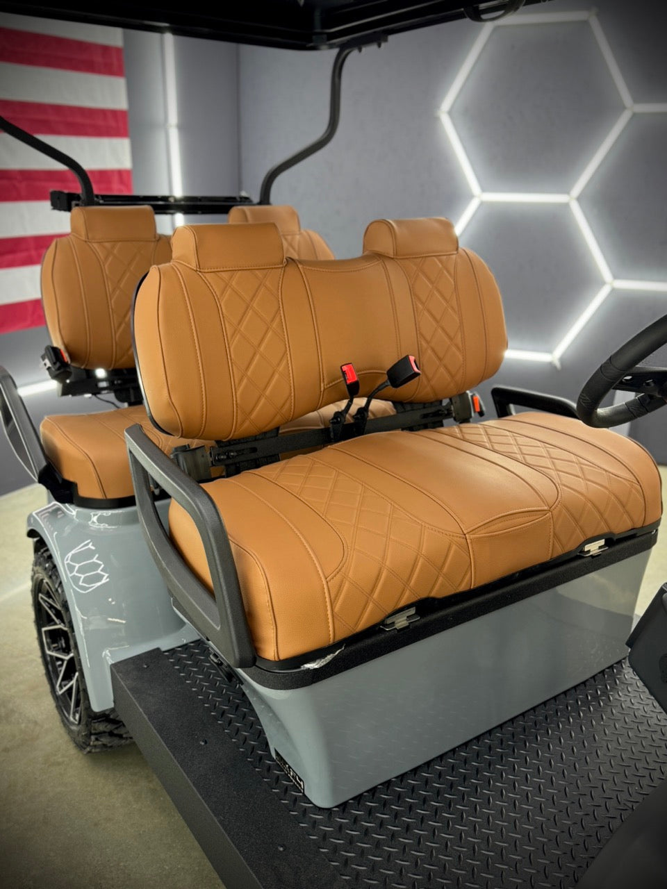 LUX F4: FORWARD 4-SEATER GOLF CART