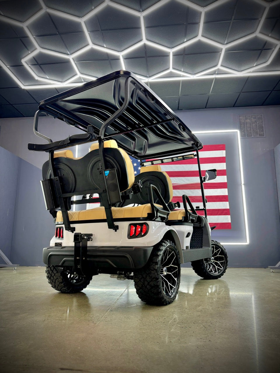 LUX F4: FORWARD 4-SEATER GOLF CART