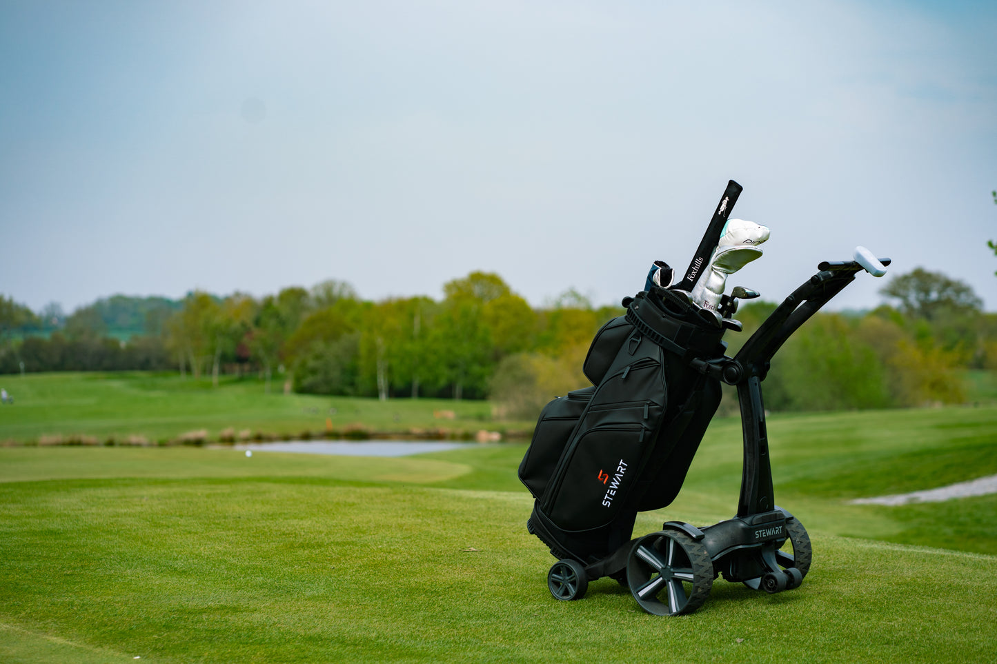 STEWART GOLF VERTX ELECTRIC CART