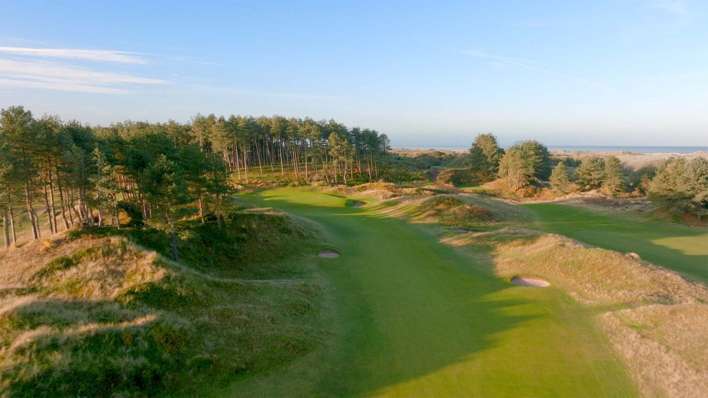 GOLF IN SOUTHPORT, UK