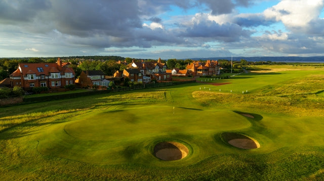 GOLF IN SOUTHPORT, UK