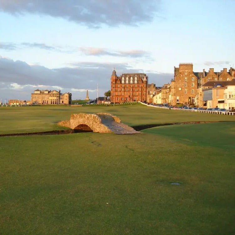 GOLF AT ST. ANDREWS SCOTLAND